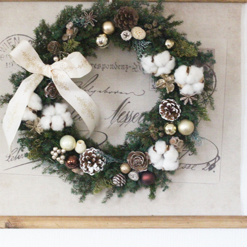 ♪♪クリスマスリースです❗ クリスマスリース（Lサイズ） プリザーブドフラワー petit chocolat
