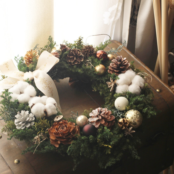 クリスマスリース（Mサイズ） プリザーブドフラワー petit chocolat