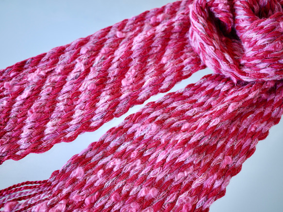 手工編織圍巾 Ripsi Weave 粉紅色手工編織一件物品 NMMSM1531 第3張的照片