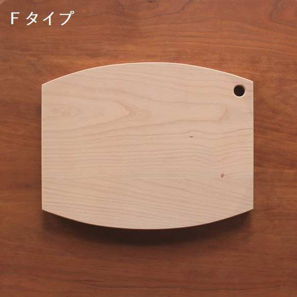 カッティングボード Ｌサイズ 木製 まな板 カフェ スタイル 北欧 おしゃれ キッチン ワンプレート ピザ ランチ 無垢 16枚目の画像