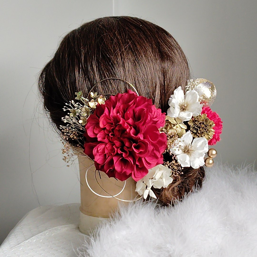 結花＿＿ダリアと林檎の花の髪飾り　卒業式　成人式 　結婚式　髪飾り 　白無垢　色打掛　振袖　着物　袴　和装　白赤金