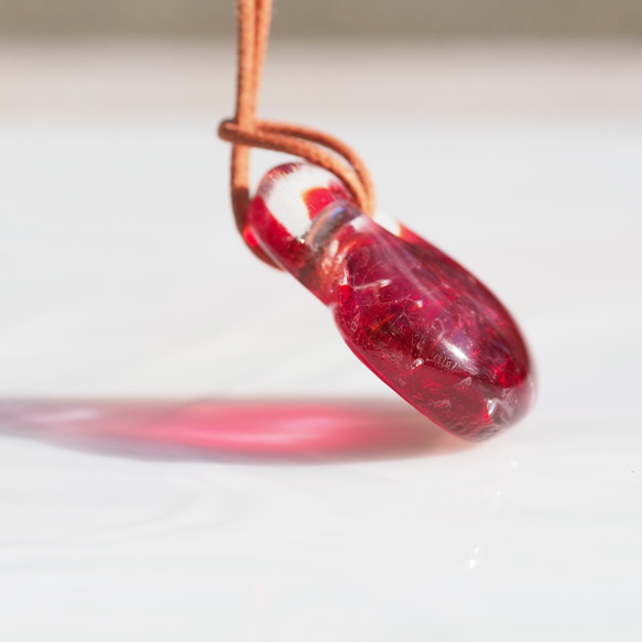 【尺寸可以選擇！ ]玻璃水滴「心[紅]」項鍊[您可以選擇繩子的顏色和長度][定制]&lt;&lt;免運費&gt;&gt; 第5張的照片