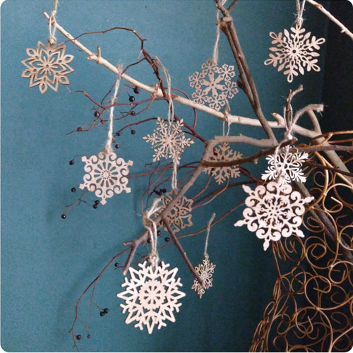 ①雪の結晶 クリスマス ツリーオーナメント ウッドオーナメント 木製