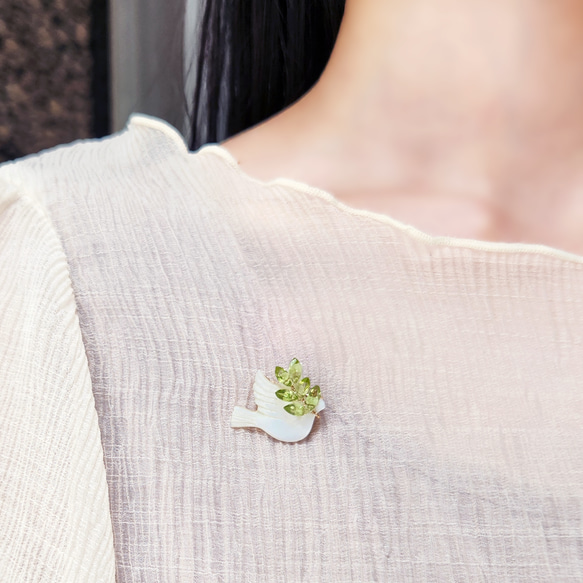 ☆橄欖石胸針，鴿子銜著橄欖枝~和平 第3張的照片