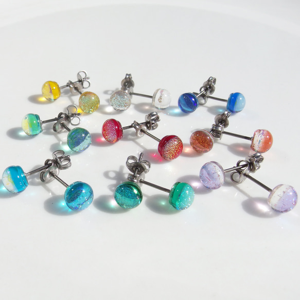 魔法の光るガラス『きらり【マジカル】』チタンピアス/イヤリング  【大きさ選べます】【金具選べます】【受注制作】≪送料無 9枚目の画像