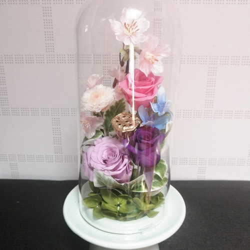 お供えの花桜 仏花仏壇 28cm 桜ケース付 ﾌﾟﾘｻﾞｰﾌﾞﾄﾞフラワー菊