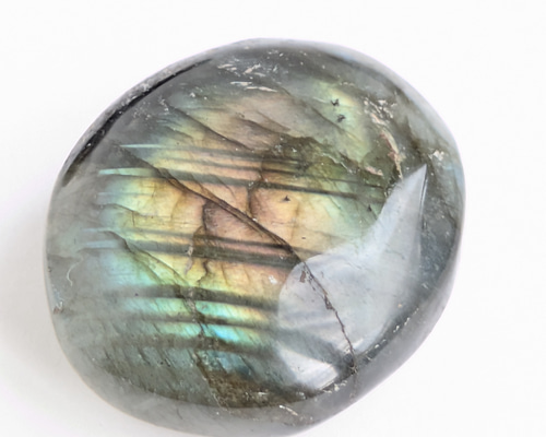 AAA極上ｼﾗｰ/ﾗﾌﾞﾗﾄﾞﾗｲﾄ ﾀﾝﾌﾞﾙ石/虹色に光る神秘の石/t806☆手