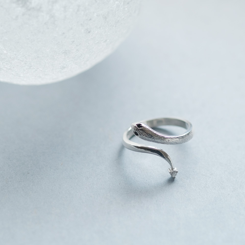 Crystal ring – Biju mam