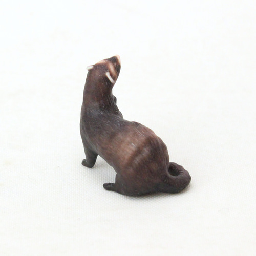 フェレット 親子　置物　陶器製　7セット　+　フィギュア2体 フェレット 親子 置物 陶器製 7セット + フィギュア2体