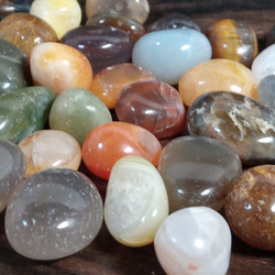 天然石☆珪岩翡翠 バイオレットジェイド6～10㎜25個セット 天然石