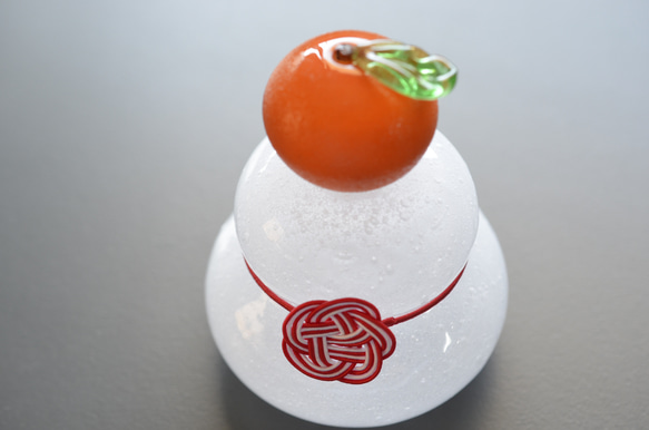 ガラスの鏡餅（小） 3枚目の画像