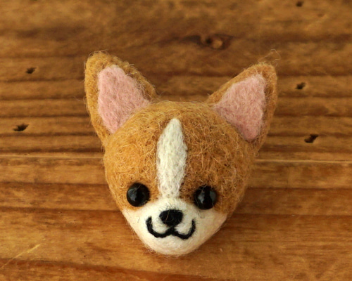 フェルティングバッチ・チワワ（スムース茶）☆あかころ☆羊毛フェルト