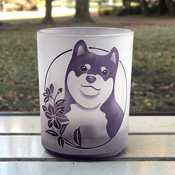 柴犬の愛らしいグラスです。 もらって嬉しい愛犬グラスです グラス