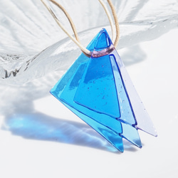 玻璃羽毛「翅膀[藍色]」項鍊[您可以選擇繩子的顏色和長度][定制]&lt;&lt;免運費&gt;&gt; 第1張的照片