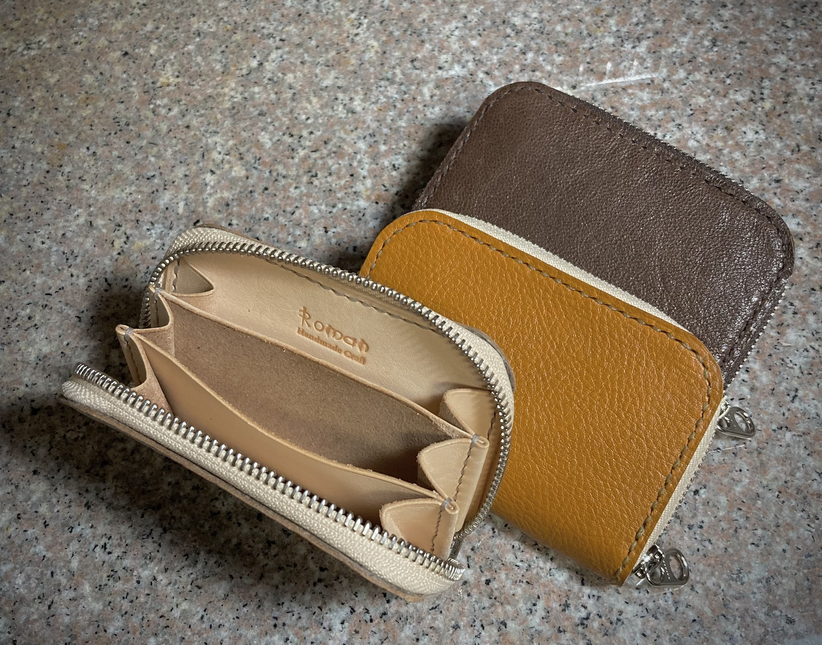 ヌメ革　コンパクトウォレット