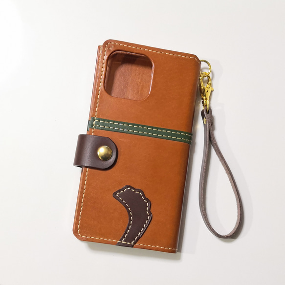 【雑誌#3いぬまみれ掲載作品】Leather sumyaho case＊手帳型 垂れ耳犬のレザースマホケース／全機種 4枚目の画像