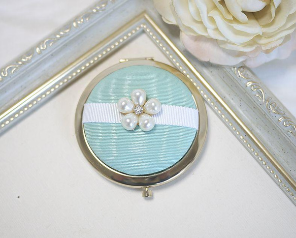 豐滿可愛珍珠花緊緻鏡（薄荷綠） 第3張的照片