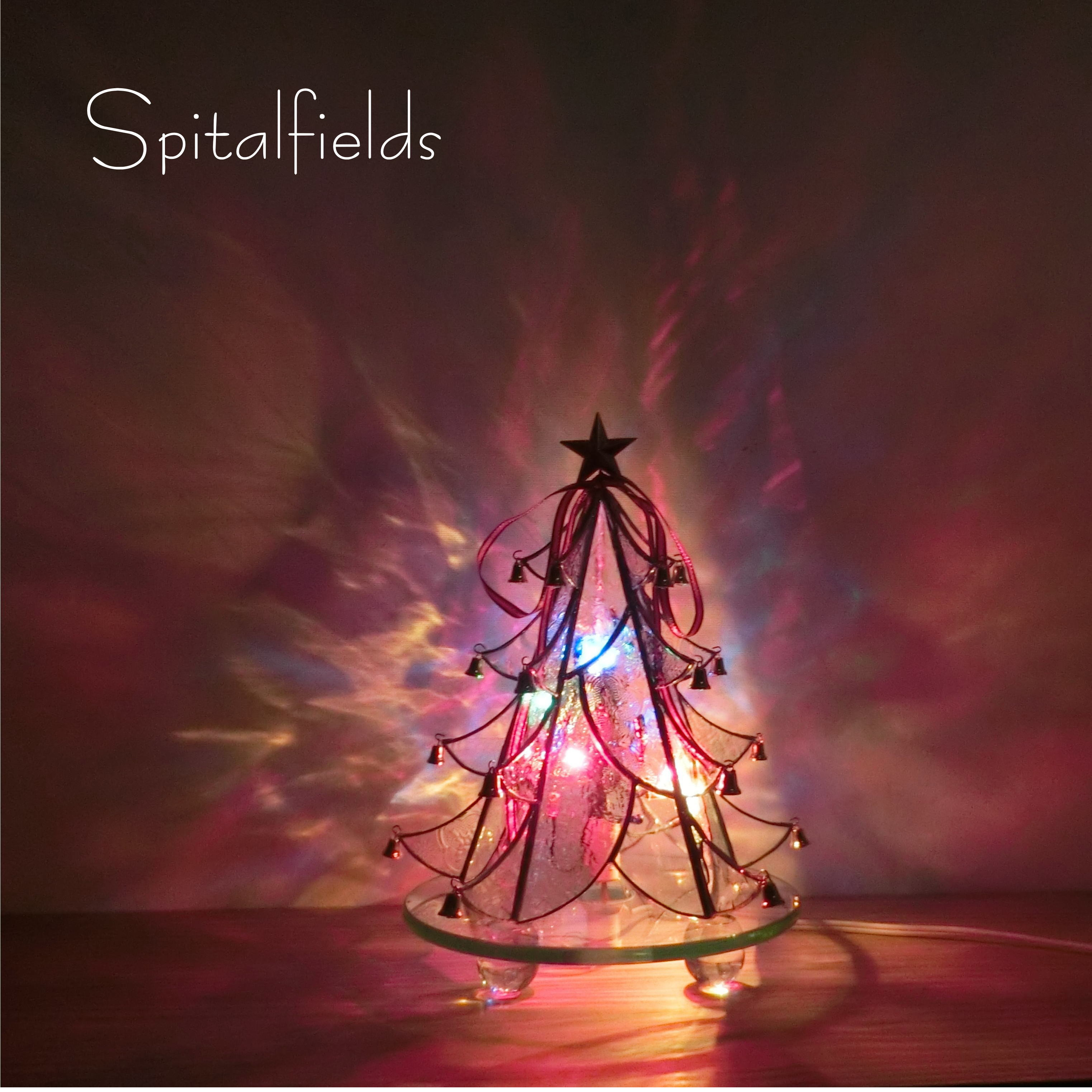 ステンドグラスのクリスマスツリー（クリア）