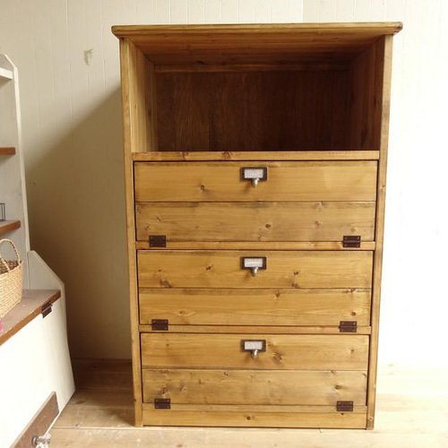 サイズオーダー可！○バッタン３枚扉キャビネット○ナチュラルブラウン