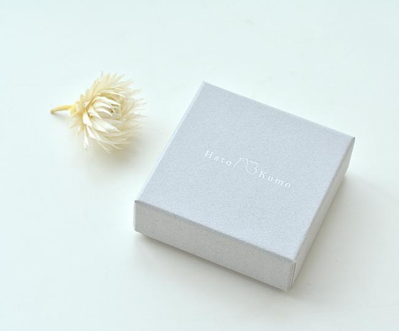 白磁金彩ピアス- circle plate/white matt gold -Silver925 5枚目の画像