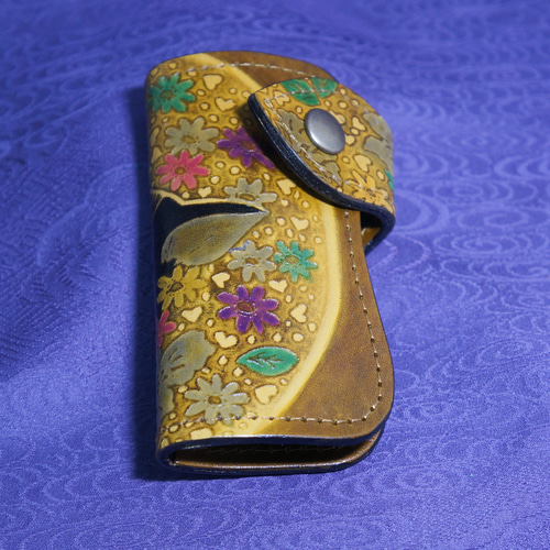 猫のデザイン バッグ 財布等 レザークラフト キーケース 花畑猫