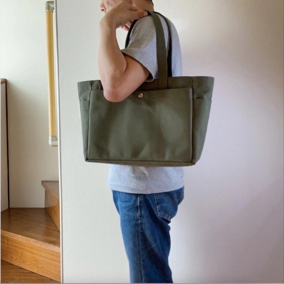 【15種顏色可選】「Box Tote」通勤尺寸/倉敷帆布8號【客製化】 第6張的照片