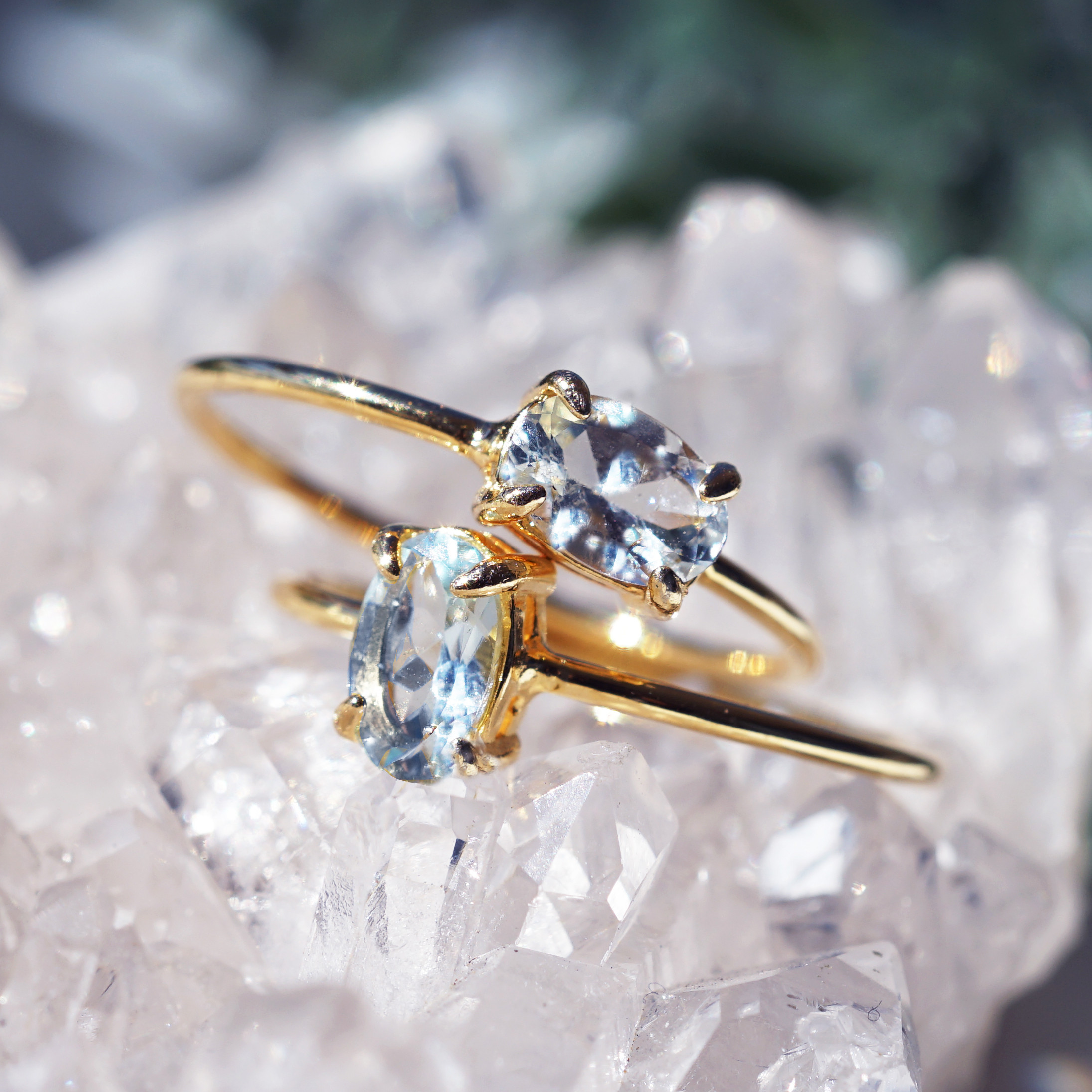 アクアマリン6mmのオーバルファセット爪留めリング・縦横可　～海の水