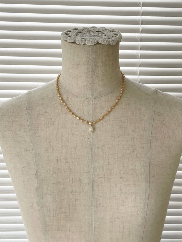 14kgf マザーオブパールとピカケトップのネックレス 1枚目の画像