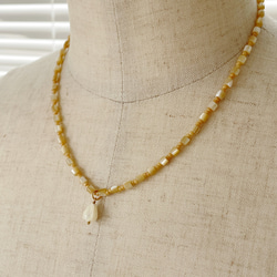 14kgf マザーオブパールとピカケトップのネックレス 2枚目の画像