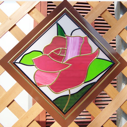 バラのフェンス飾り　ステンドグラス風（受注生産） 2枚目の画像