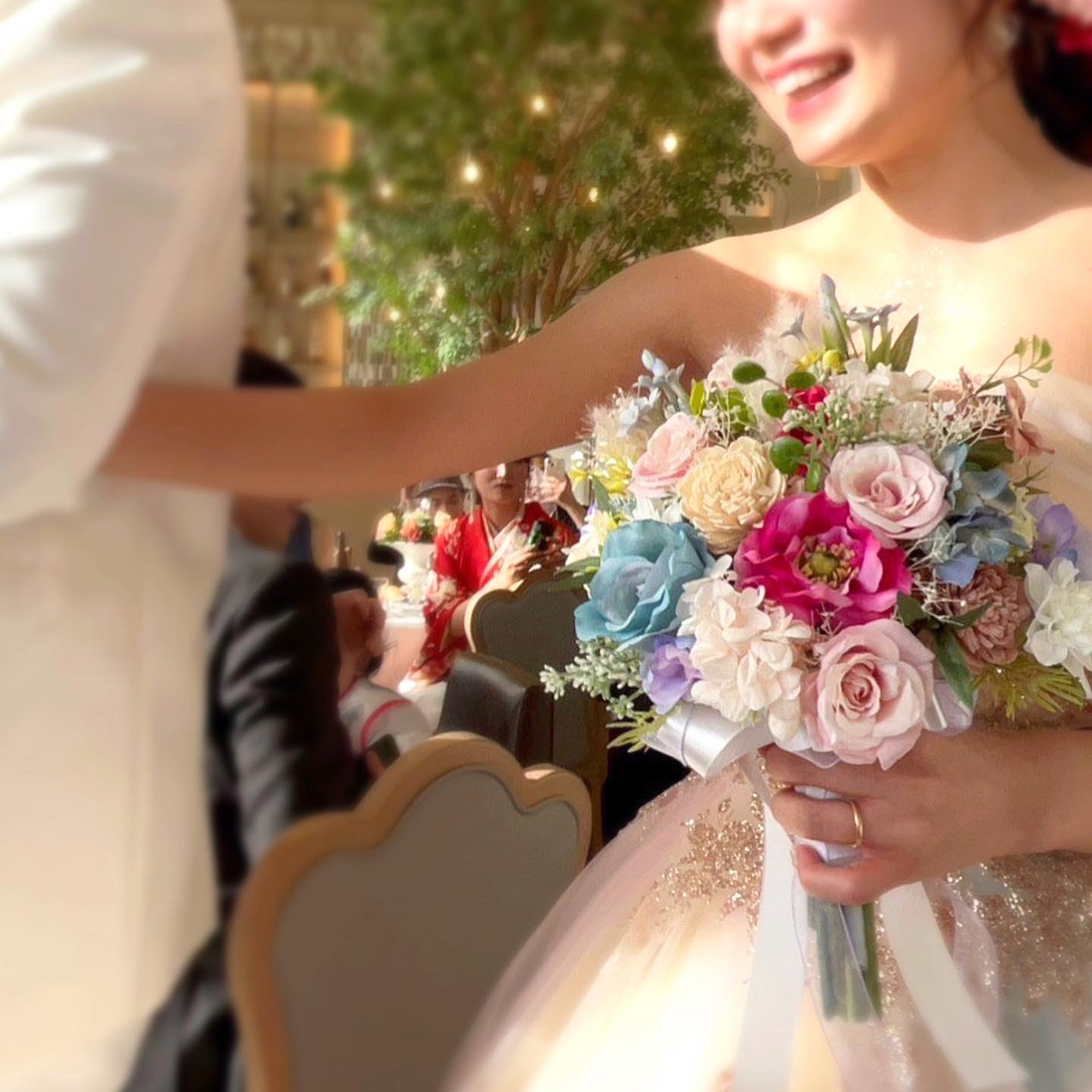 セミオーダー可能　優しいパステルカラーのクラッチブーケ,ブートニアセット