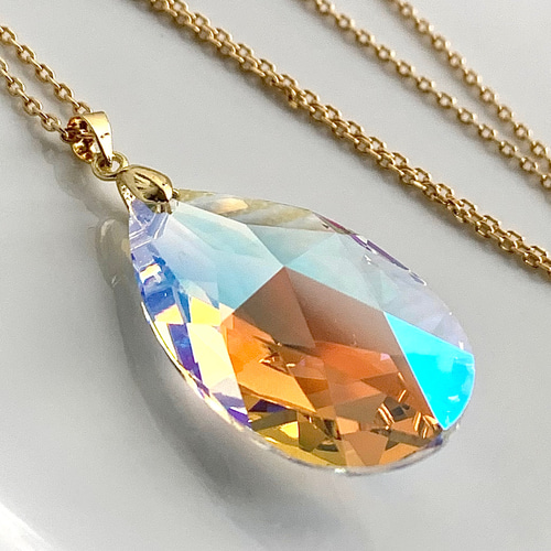 6050 スワロフスキー ティアドロップトップ 嬉しく ネックレス