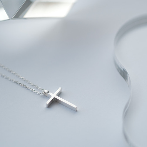 専用ページ ハンドメイド 十字架ネックレス ミニ 十字架 ネックレス シルバー925 | iichi 日々の暮らしを