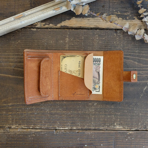 手のひらサイズの三つ折り財布 / MitsuOri Wallet  *CAMEL 6枚目の画像
