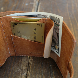 手のひらサイズの三つ折り財布 / MitsuOri Wallet  *CAMEL 5枚目の画像