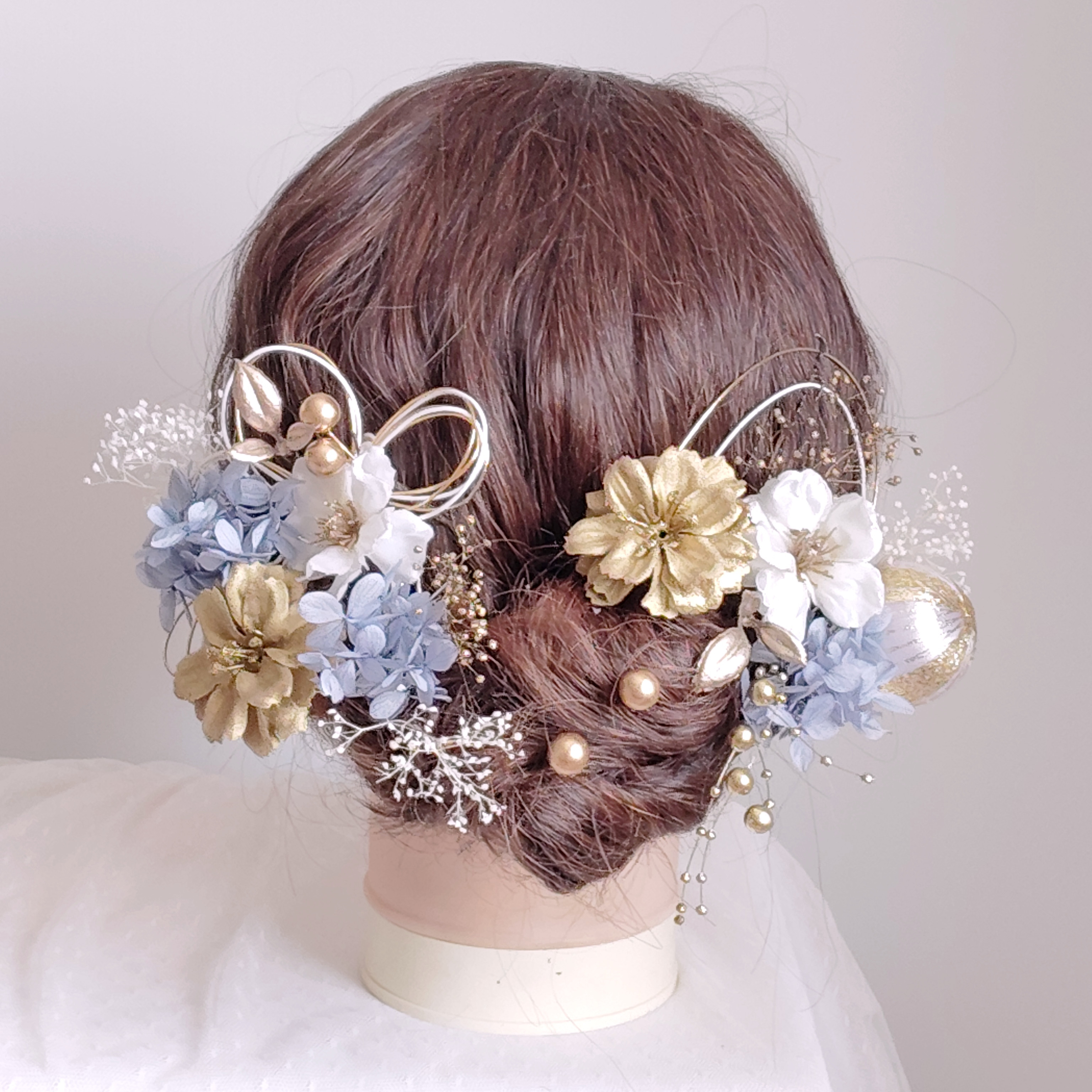 小花とアップルブロッサムの髪飾り　枝垂れパール　パールシャワー　白無垢　色打掛　髪飾り　和装　成人式　結婚式　卒業式　袴