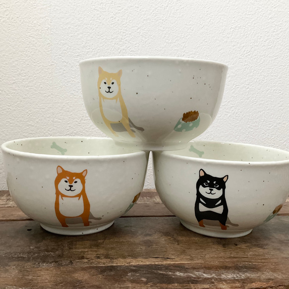 特価】柴犬 小丼ぶり 粉引 ☆ 名入れ可 赤柴 黒柴 白柴 美濃焼 陶器椀