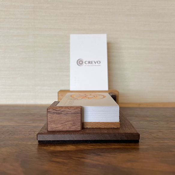 ☆人気商品☆ 木製 カードスタンド縦型【CARDstand】ショップカード 名刺スタンド※在庫あり 人気・おすすめ｜使いやすい・旅行におすすめ 品質保証 全国発送 日本国内発送・最短翌日お届け