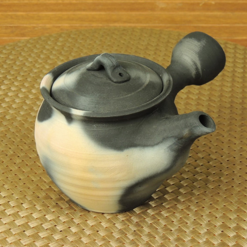 玉竹茶壺 茶筅 かずほ（穂数定めなし） - 茶楽かぐやオンラインショップ