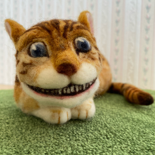 再販】チェシャ猫♡不思議の国のアリス（送料込） 羊毛フェルト
