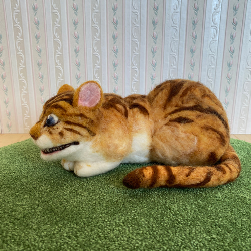 カタログギフトも！ 再販】チェシャ猫♡不思議の国のアリス（送料込） 羊毛フェルト ぬいぐるみ
