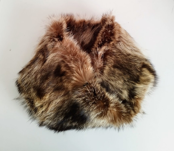 ¶ new antique fur ¶ カジュアルな装いにぴったりなラクーンnejiriスヌード「cona」 5枚目の画像