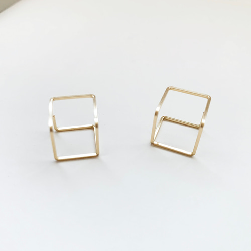 フェイク立方体ピアス (小)14kgf ピアス(その他) Parca 通販 フェイク立方体ピアス (小)14kgf ピアス(その他) Parca 通販