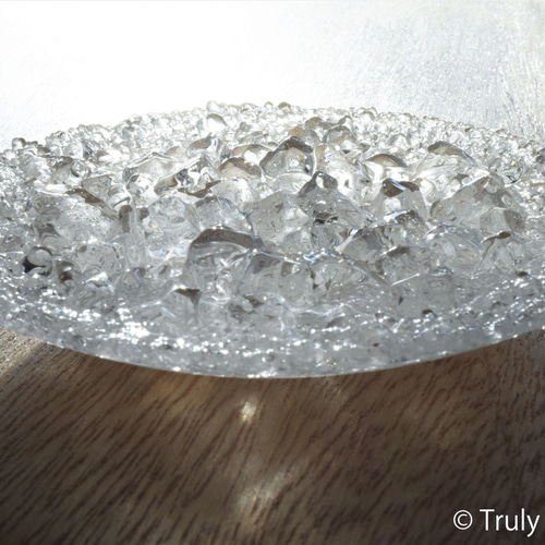 ガラスのアクセサリートレイ -「 KAKERAの光 」 ○ 無色透明・12cm