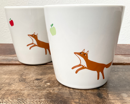 新作】キツネ 小カップ ☆ キッズ用 フリーカップ 赤りんご 青りんご
