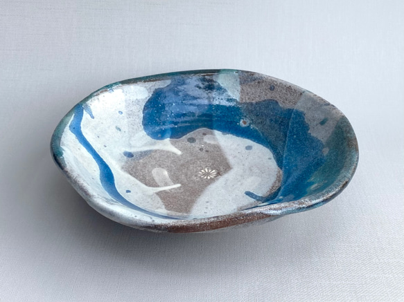 藁灰釉と青釉の流れ　中鉢　19.6cm 5枚目の画像