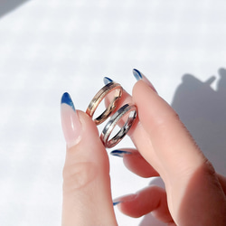 『未来のシルエット』肌に優しいペアリング 指輪 ブライダルリング 名入れ 刻印 ステンレス プレゼントキラキラ 結婚指輪 3枚目の画像