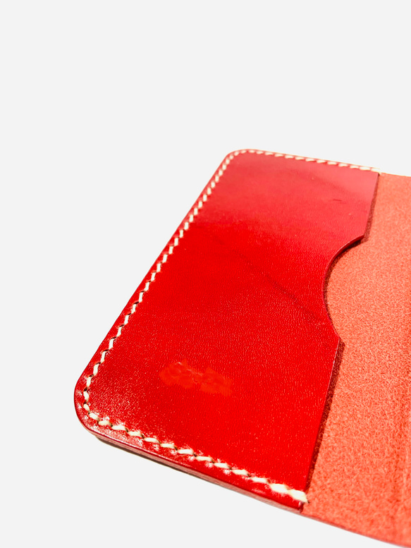 栃木レザーiPhoneケース ③ AKA(新型iPhone15対応可) 6枚目の画像