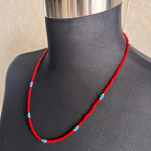 Moccasin 赤いビーズ ネックレス レッドビーズネックレス | ファッション通販サイト NUGU