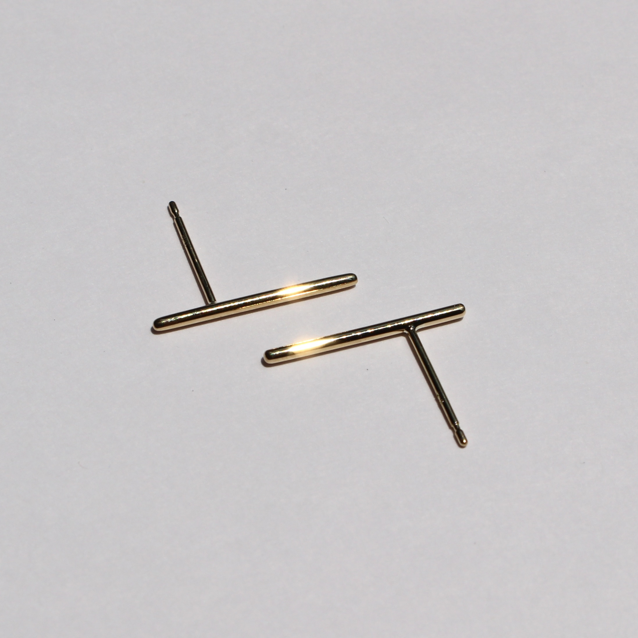 Forma de T / K18YG (15mm)